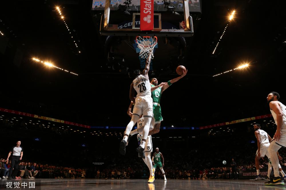 虽然罗伊斯 虽然罗伊斯