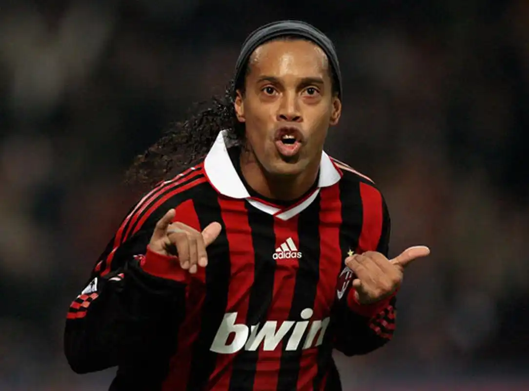 随着瓦伦西 随着瓦伦西